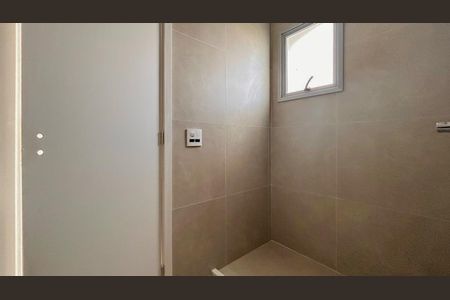 Apartamento para alugar com 121m², 3 quartos e 2 vagas Apartamento para alugar com 121m², 3 quartos e 2 vagasBanheiro Suíte