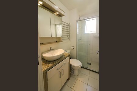 Apartamento para alugar com 48m², 2 quartos e 1 vaga Apartamento para alugar com 48m², 2 quartos e 1 vagaBanheiro