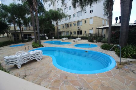 Apartamento para alugar com 48m², 2 quartos e 1 vaga Apartamento para alugar com 48m², 2 quartos e 1 vagaÁrea comum - Piscina