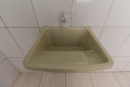 Casa para alugar com 50m², 1 quarto e sem vagaÁrea de Serviço