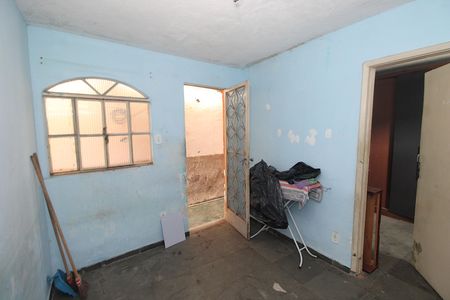 Casa à venda com 28m², 1 quarto e sem vagaSala