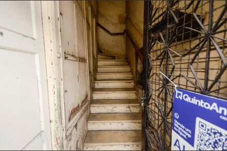 Apartamento à venda com 60m², 2 quartos e sem vaga Apartamento à venda com 60m², 2 quartos e sem vagaHall