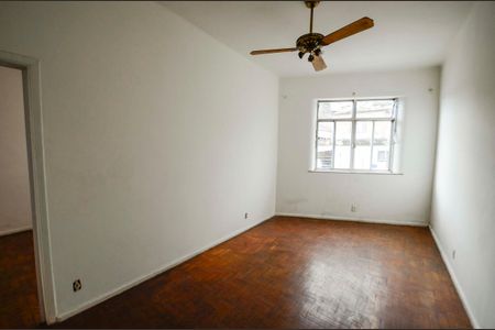 Apartamento à venda com 60m², 2 quartos e sem vaga Apartamento à venda com 60m², 2 quartos e sem vagaSala
