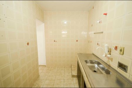 Apartamento à venda com 60m², 2 quartos e sem vaga Apartamento à venda com 60m², 2 quartos e sem vagaCozinha