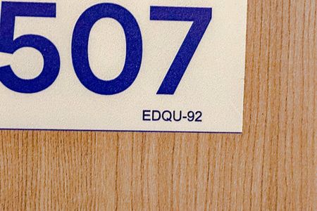 Apartamento à venda com 52m², 2 quartos e 1 vagaPlaquinha