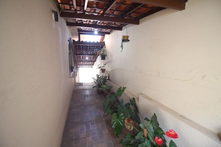 Casa à venda com 404m², 4 quartos e 6 vagasQuintal