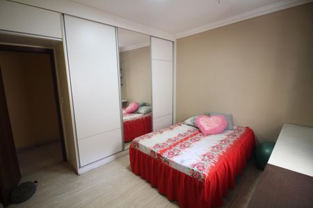 Casa à venda com 404m², 4 quartos e 6 vagasQuarto 3