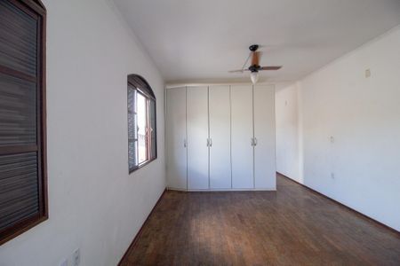 Casa para alugar com 125m², 1 quarto e 1 vagaQuarto 1