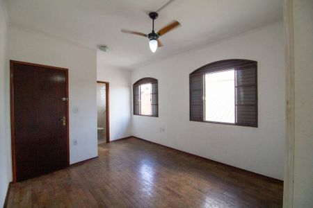 Casa para alugar com 125m², 1 quarto e 1 vagaQuarto 1