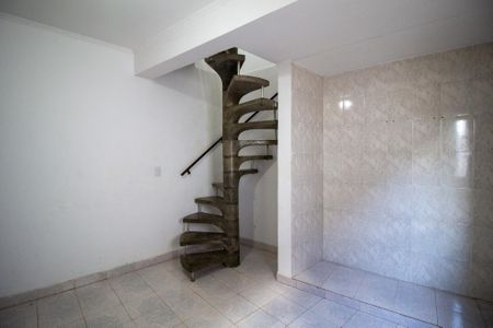Casa para alugar com 125m², 1 quarto e 1 vagaSala