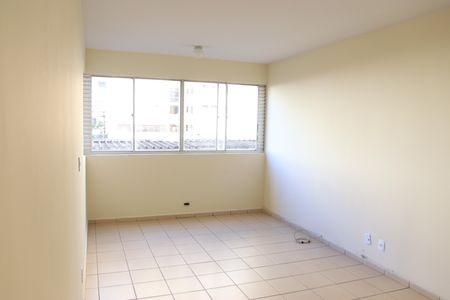 Studio para alugar com 40m², 1 quarto e 1 vagaSala
