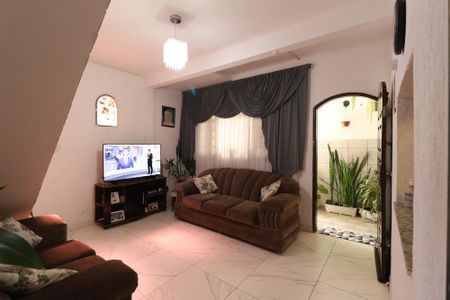 Casa à venda com 174m², 4 quartos e sem vaga Casa à venda com 174m², 4 quartos e sem vagaSala 1