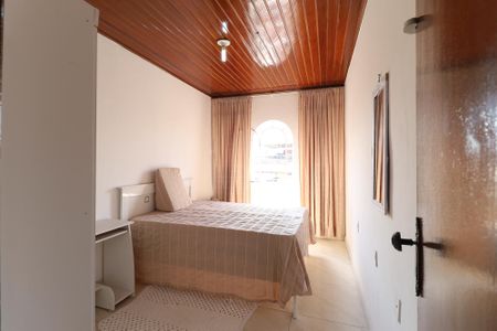 Casa à venda com 174m², 4 quartos e sem vaga Casa à venda com 174m², 4 quartos e sem vagaQuarto 1