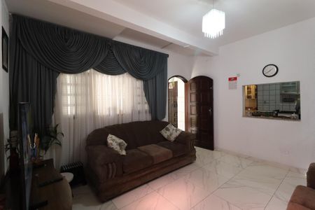 Casa à venda com 174m², 4 quartos e sem vaga Casa à venda com 174m², 4 quartos e sem vagaSala 1