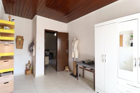 Casa à venda com 174m², 4 quartos e sem vaga Casa à venda com 174m², 4 quartos e sem vagaQuarto 2