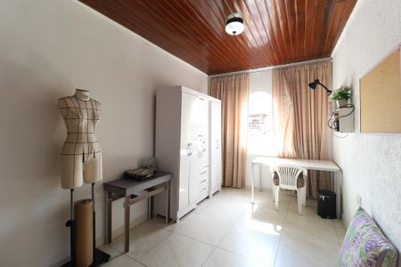 Casa à venda com 174m², 4 quartos e sem vaga Casa à venda com 174m², 4 quartos e sem vagaQuarto 2