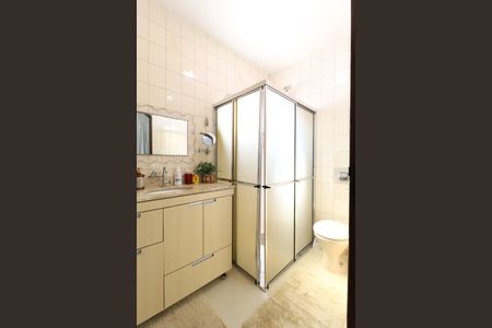 Casa à venda com 174m², 4 quartos e sem vaga Casa à venda com 174m², 4 quartos e sem vagaBanheiro da Suíte 1