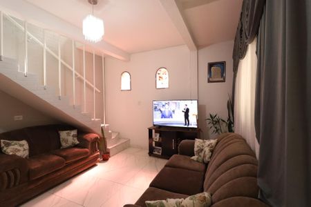 Casa à venda com 174m², 4 quartos e sem vaga Casa à venda com 174m², 4 quartos e sem vagaSala 1