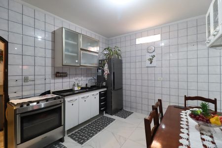 Casa à venda com 174m², 4 quartos e sem vaga Casa à venda com 174m², 4 quartos e sem vagaCozinha