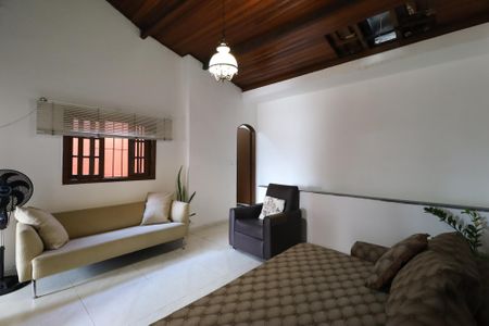 Casa à venda com 174m², 4 quartos e sem vaga Casa à venda com 174m², 4 quartos e sem vagaSala 2