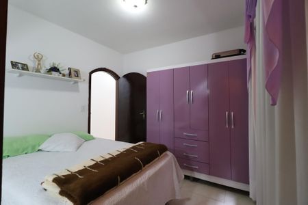 Casa à venda com 174m², 4 quartos e sem vaga Casa à venda com 174m², 4 quartos e sem vagaSuíte 2