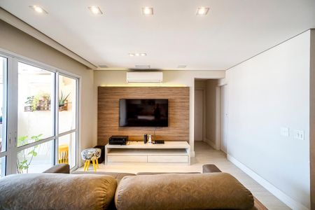 Apartamento para alugar com 86m², 2 quartos e 2 vagas Apartamento para alugar com 86m², 2 quartos e 2 vagasSala de estar