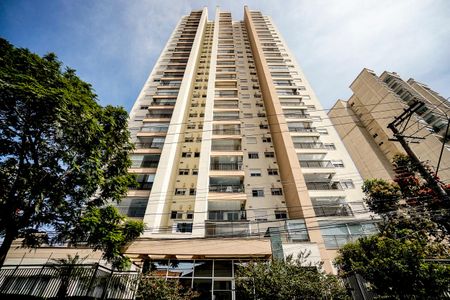 Apartamento para alugar com 86m², 2 quartos e 2 vagas Apartamento para alugar com 86m², 2 quartos e 2 vagasFachada