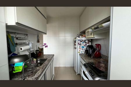 Apartamento à venda com 68m², 2 quartos e 1 vaga