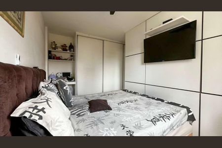 Apartamento à venda com 68m², 2 quartos e 1 vaga