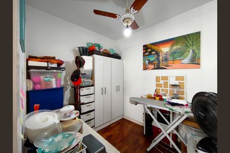 Apartamento à venda com 110m², 2 quartos e 1 vagaQuarto de Serviço