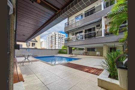 Apartamento à venda com 110m², 2 quartos e 1 vagaÁrea comum - Piscina