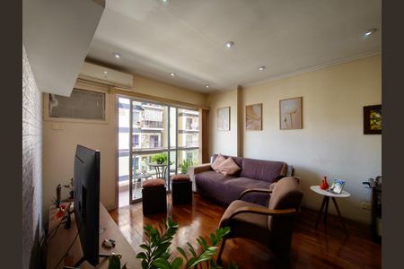 Apartamento à venda com 110m², 2 quartos e 1 vagaSala