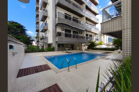 Apartamento à venda com 110m², 2 quartos e 1 vagaÁrea comum - Piscina