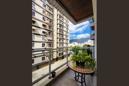 Apartamento à venda com 110m², 2 quartos e 1 vagaVista da Sala