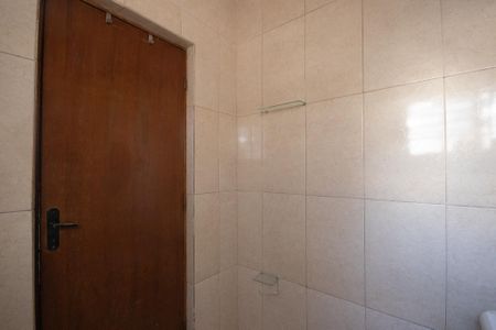 Casa para alugar com 40m², 1 quarto e sem vaga Casa para alugar com 40m², 1 quarto e sem vagaBanheiro