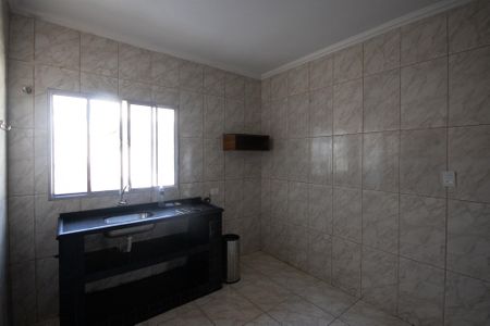 Casa para alugar com 40m², 1 quarto e sem vaga Casa para alugar com 40m², 1 quarto e sem vagaCozinha