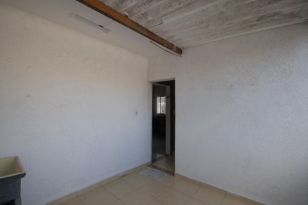 Casa para alugar com 40m², 1 quarto e sem vaga Casa para alugar com 40m², 1 quarto e sem vagaÁrea de Serviço