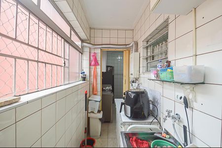 Apartamento à venda com 61m², 2 quartos e 1 vagaÁrea de Serviço