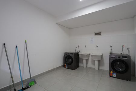 Apartamento à venda com 24m², 1 quarto e sem vaga Apartamento à venda com 24m², 1 quarto e sem vagaÁrea comum - Lavanderia