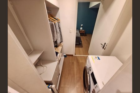 Studio à venda com 56m², 1 quarto e sem vaga Studio à venda com 56m², 1 quarto e sem vagaCloset Suíte