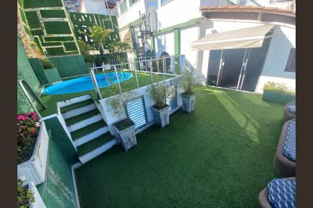 Apartamento à venda com 300m², 4 quartos e 1 vagaFoto 02