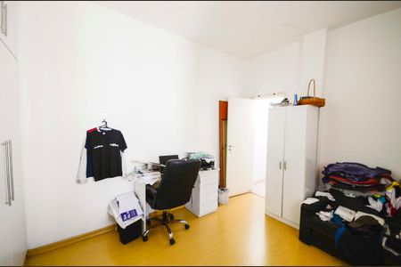Apartamento à venda com 207m², 3 quartos e 1 vagaQuarto 2