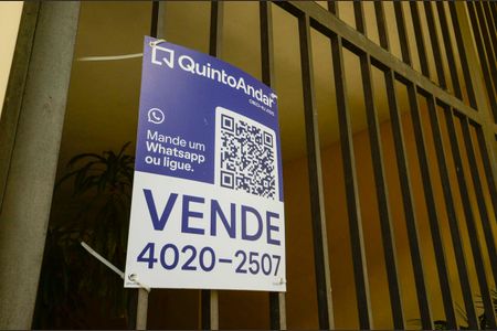 Apartamento à venda com 207m², 3 quartos e 1 vagaPlaquinha 