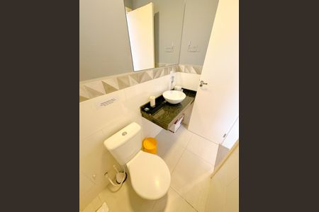 Casa para alugar com 100m², 3 quartos e 1 vagaLavabo