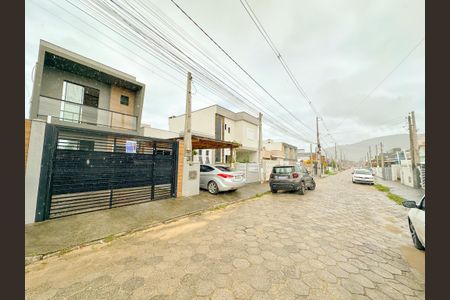 Casa para alugar com 100m², 3 quartos e 1 vagaVista da Rua