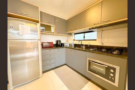 Casa para alugar com 100m², 3 quartos e 1 vagaCozinha