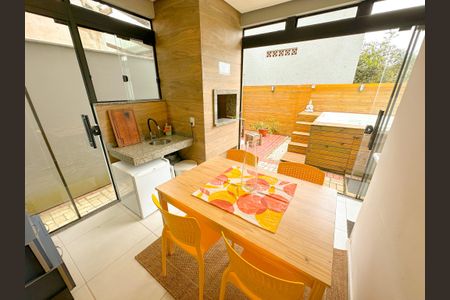 Casa para alugar com 100m², 3 quartos e 1 vagaÁrea gourmet