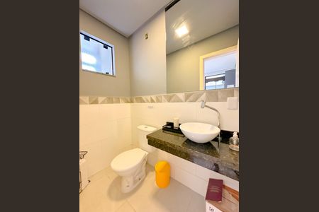 Casa para alugar com 100m², 3 quartos e 1 vagaLavabo