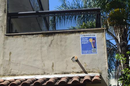 Casa de condomínio à venda com 250m², 4 quartos e 1 vagaPlaquinha Instalada