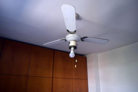 Casa de condomínio à venda com 250m², 4 quartos e 1 vagaQuarto 2